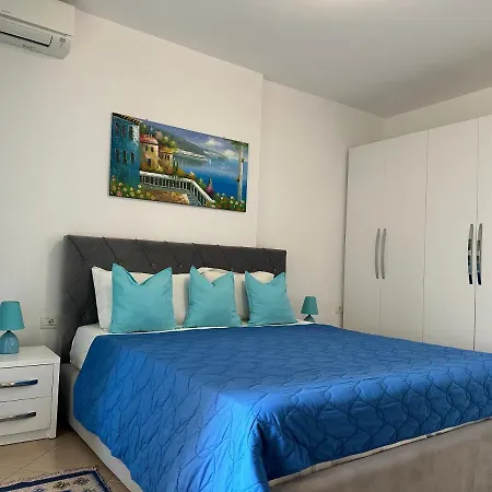 Central View Flat - Promenade At Your Door *